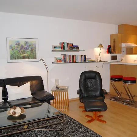 Hafenstraße 37 04